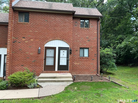 Photo of 550 Darling Street #5H, Southington, CT 06489 (MLS # 24198210)