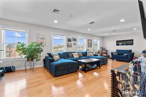 Tiny photo for 673 Quinnipiac Avenue #673, New Haven, CT 06513 (MLS # 24178097)