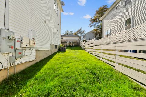 Tiny photo for 39 Infield Street, Bridgeport, CT 06606 (MLS # 24132827)