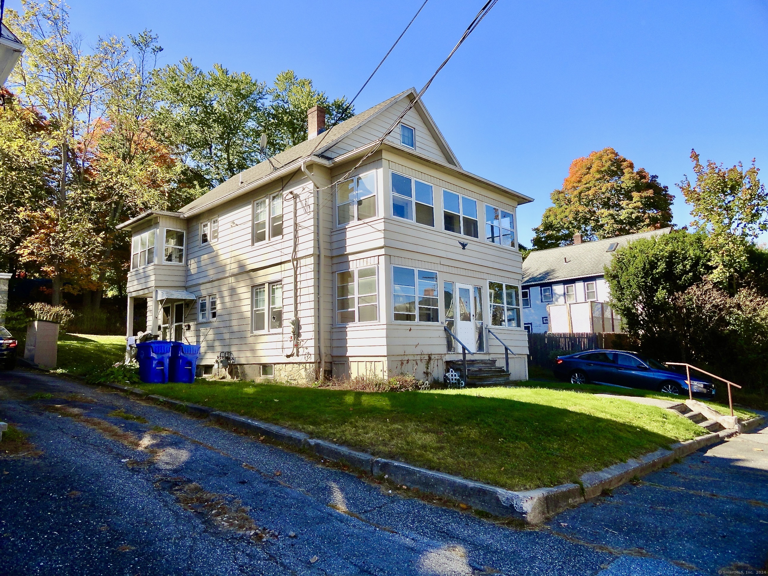 40 Maplewood Avenue