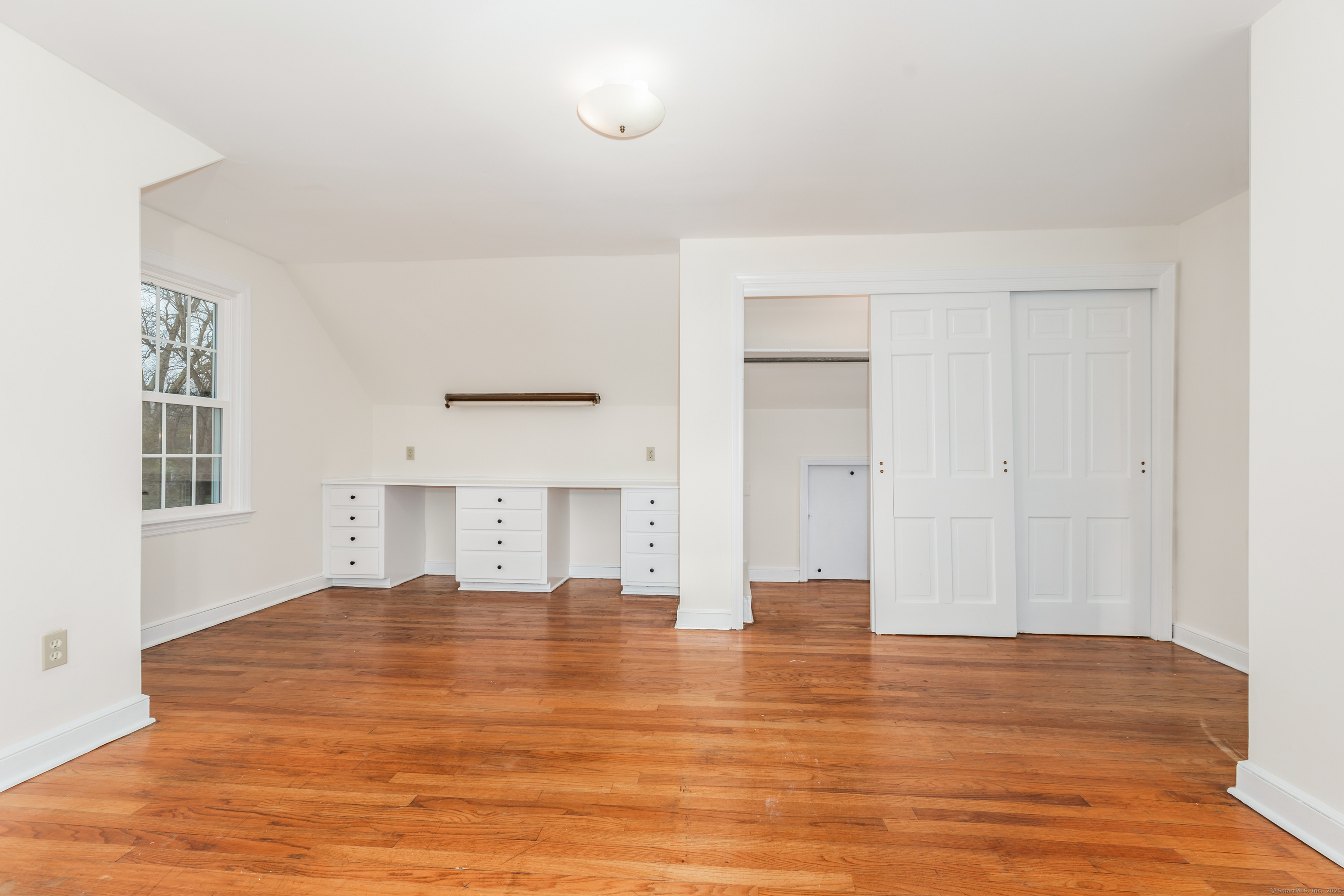 123 Hilltop Drive, Trumbull, Connecticut image 21