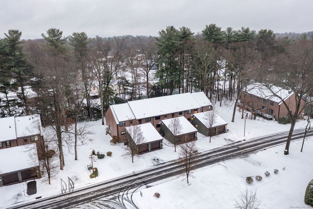 Photo of 23 Wynwood Drive #23, Enfield, CT 06082 (MLS # 24142848)