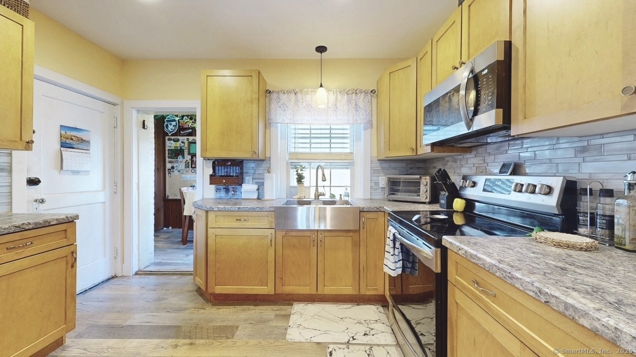 610 Wilmot Avenue #4, Bridgeport, Connecticut image 6