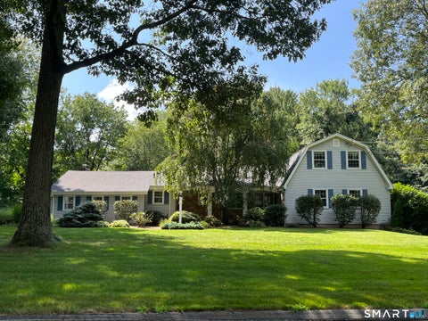 Homes For Sale - 86 Knollwood Drive<br/> Glastonbury, CT 06033