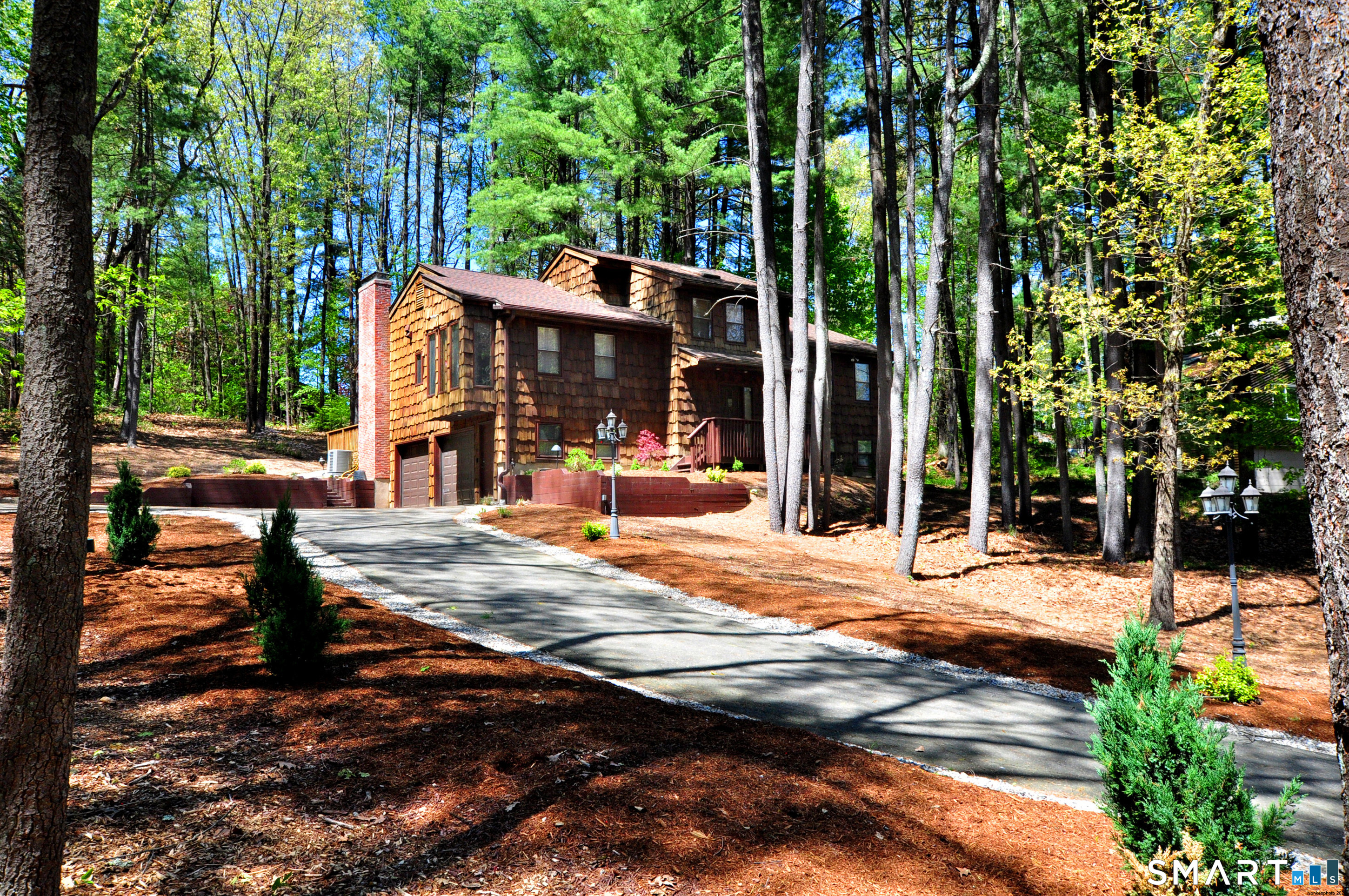 39 Woodduck Farms Road