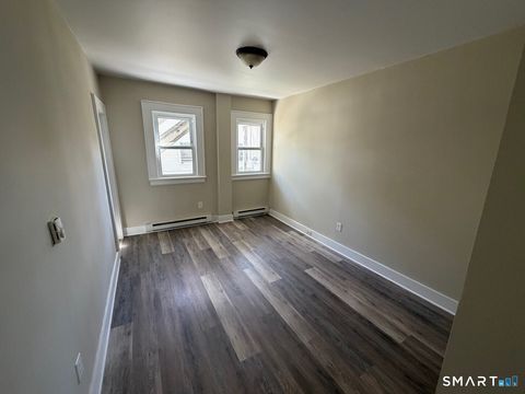 Tiny photo for 35 Ninth Avenue #1R, Danbury, CT 06810 (MLS # 24168093)