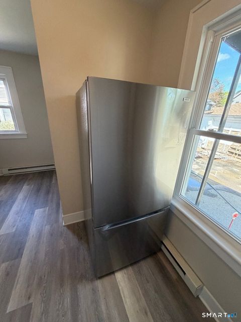 Tiny photo for 35 Ninth Avenue #1R, Danbury, CT 06810 (MLS # 24168093)