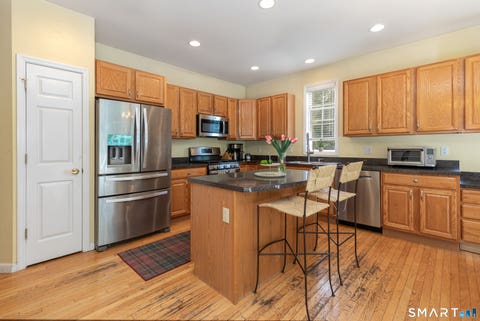 Tiny photo for 19 Revere Circle #19, Southbury, CT 06488 (MLS # 24178036)