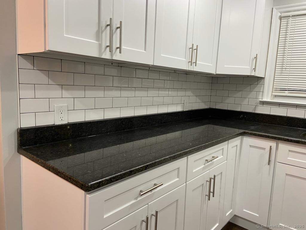 240 Beechmont Avenue, Bridgeport, Connecticut image 9