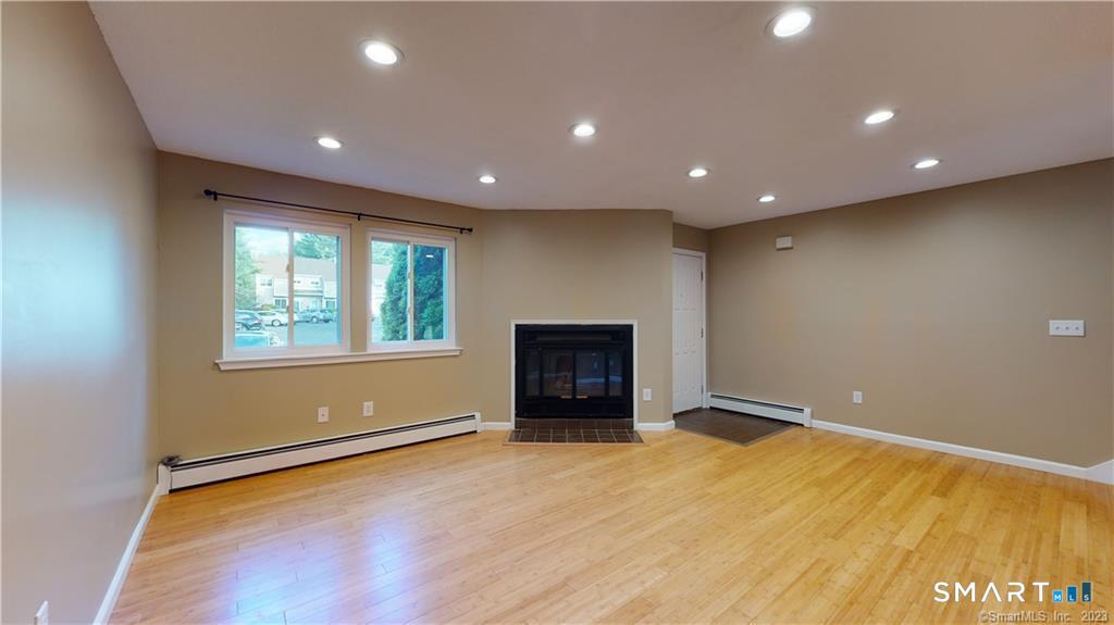 60 Old Town Road 74