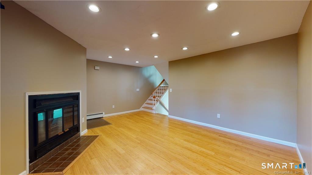 60 Old Town Road 74