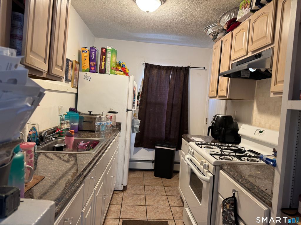 Photo of 1012 Whalley Avenue #2, New Haven, CT 06515 (MLS # 24163318)