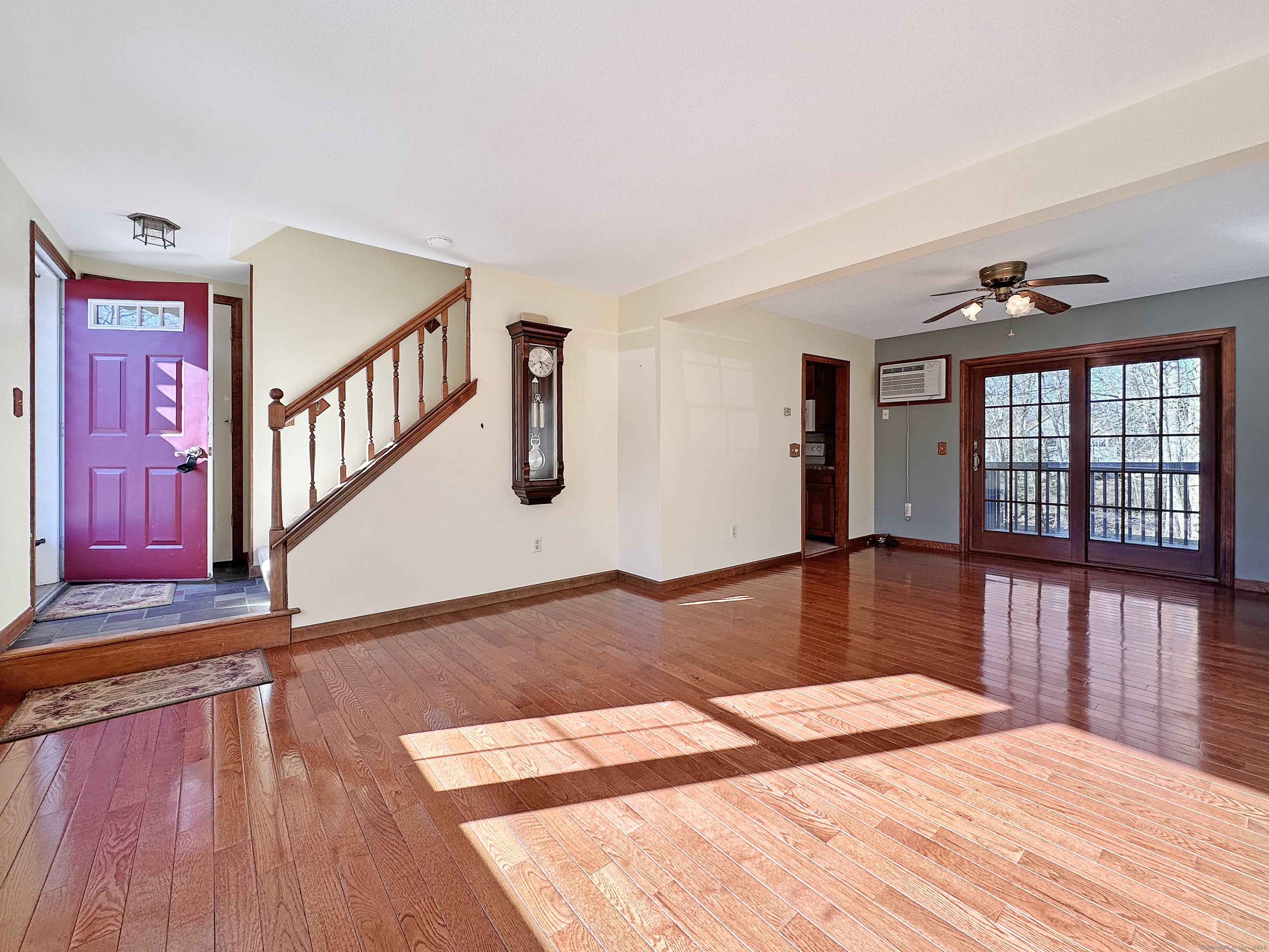 26 Deer Run Trail, Manchester, Connecticut image 2
