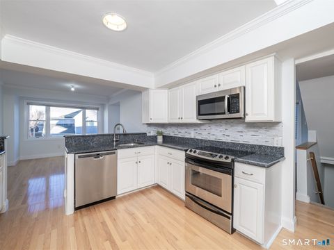 Tiny photo for 36 Wilton Crest #36, Wilton, CT 06897 (MLS # 24171099)