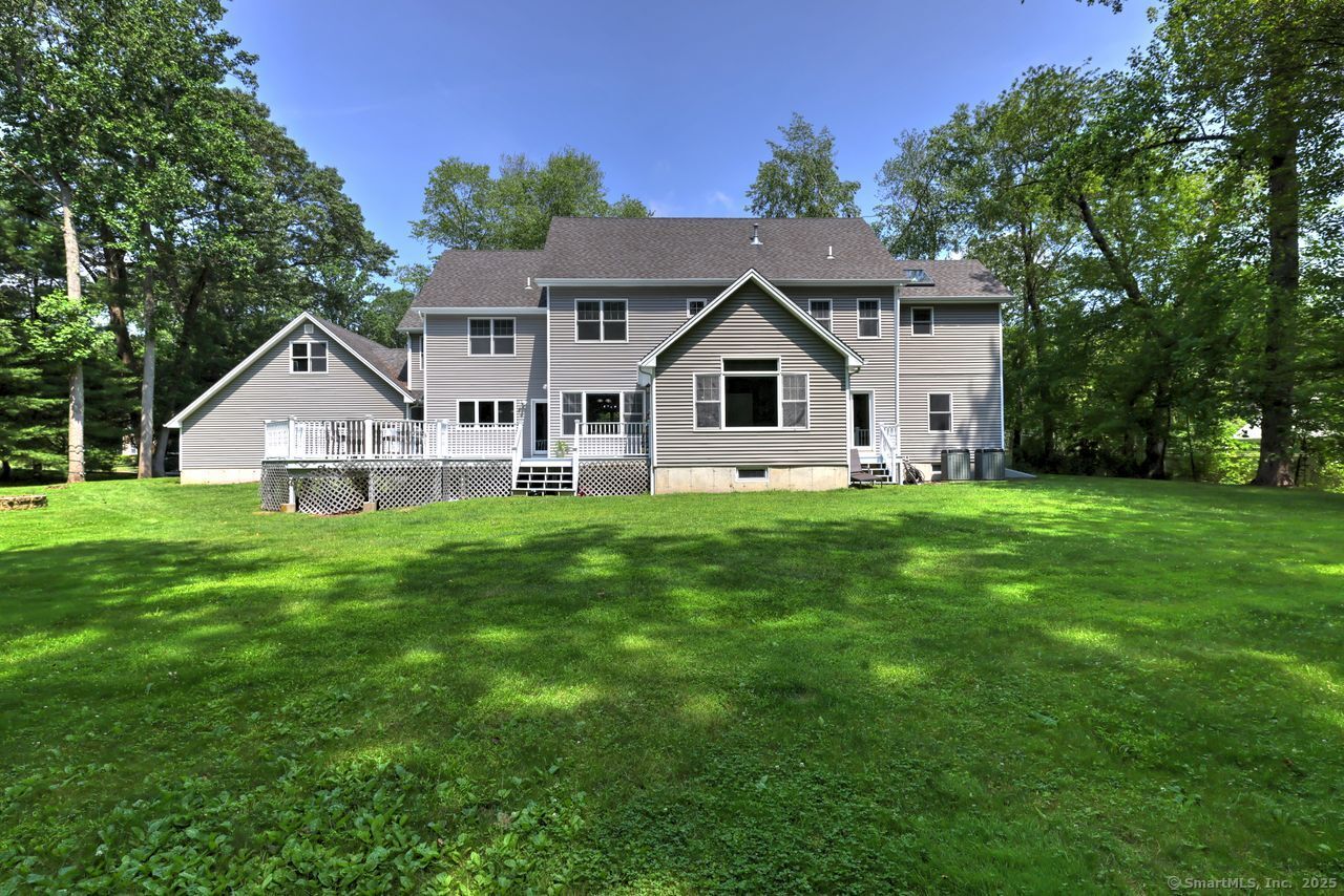 105 Brinsmayd Avenue