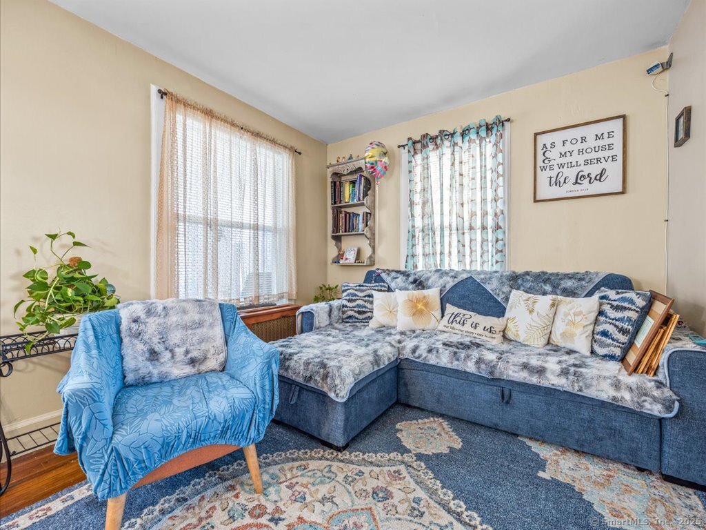 68 Raymond Street, New London, Connecticut image 7
