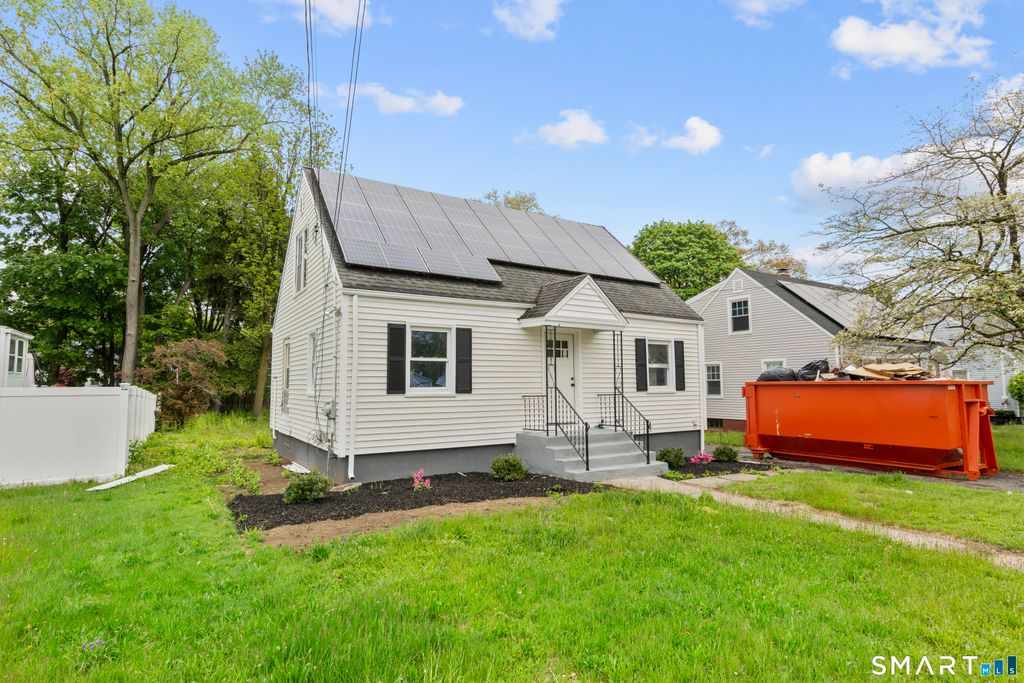 Photo of 131 Chester Street, Hamden, CT 06514 (MLS # 24174527)