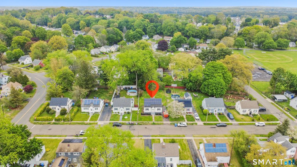 Photo of 131 Chester Street, Hamden, CT 06514 (MLS # 24174527)