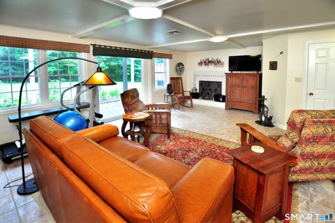 Tiny photo for 15 Bridgewater Common #15, Bridgewater, CT 06752 (MLS # 24191405)