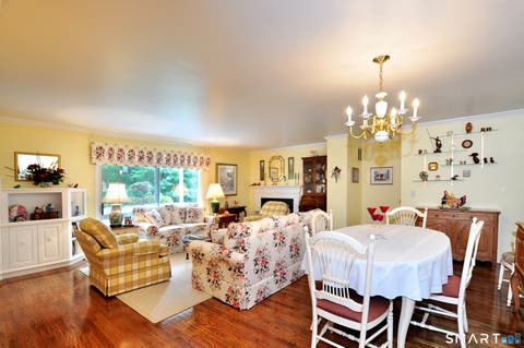 Tiny photo for 15 Bridgewater Common #15, Bridgewater, CT 06752 (MLS # 24191405)