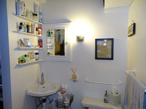 Tiny photo for 75 S Main Street #Apt E, Branford, CT 06405 (MLS # 24157437)