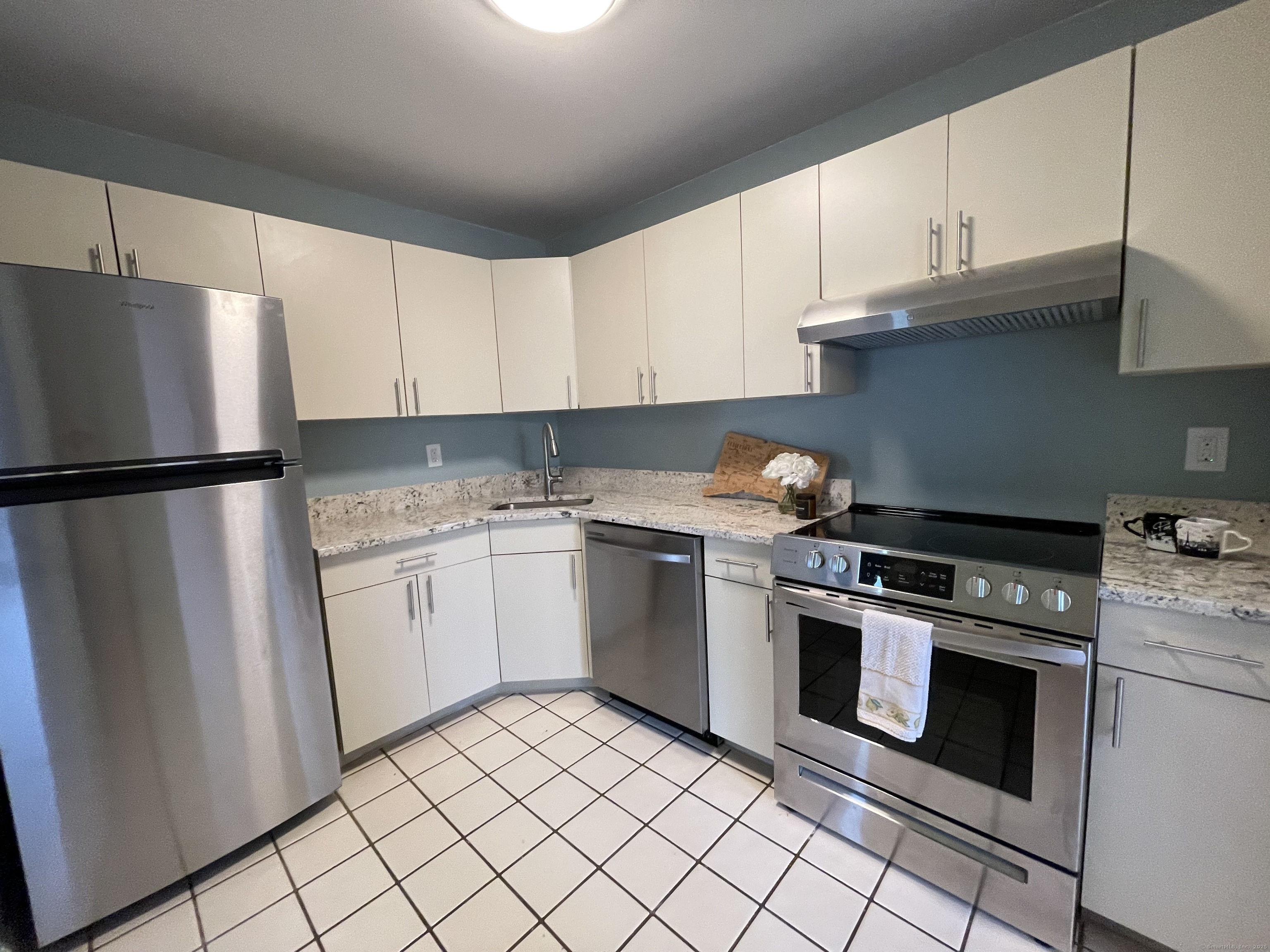 782 Oronoke Road #APT 33, Waterbury, Connecticut image 37