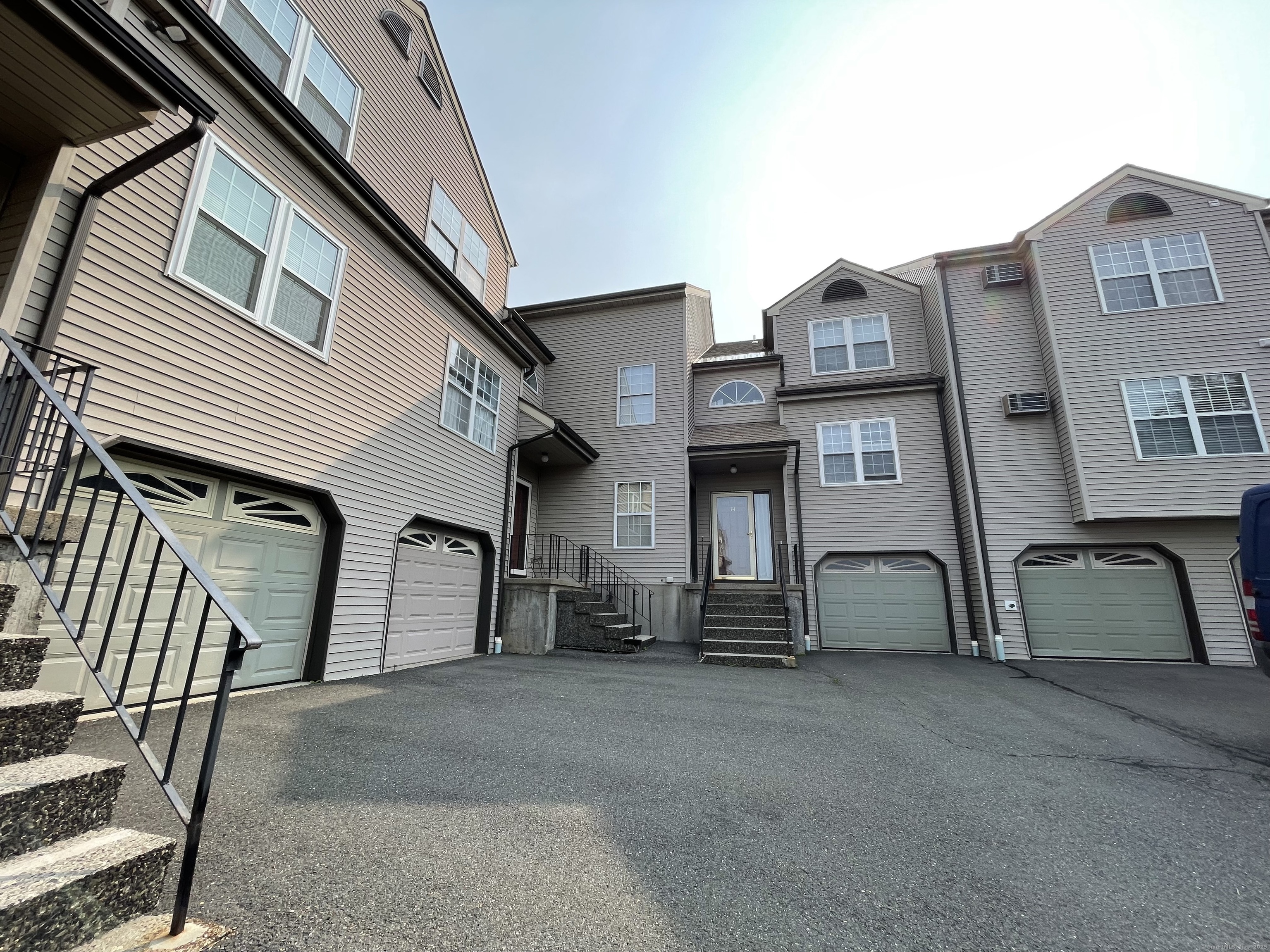 782 Oronoke Road #APT 33, Waterbury, Connecticut image 4