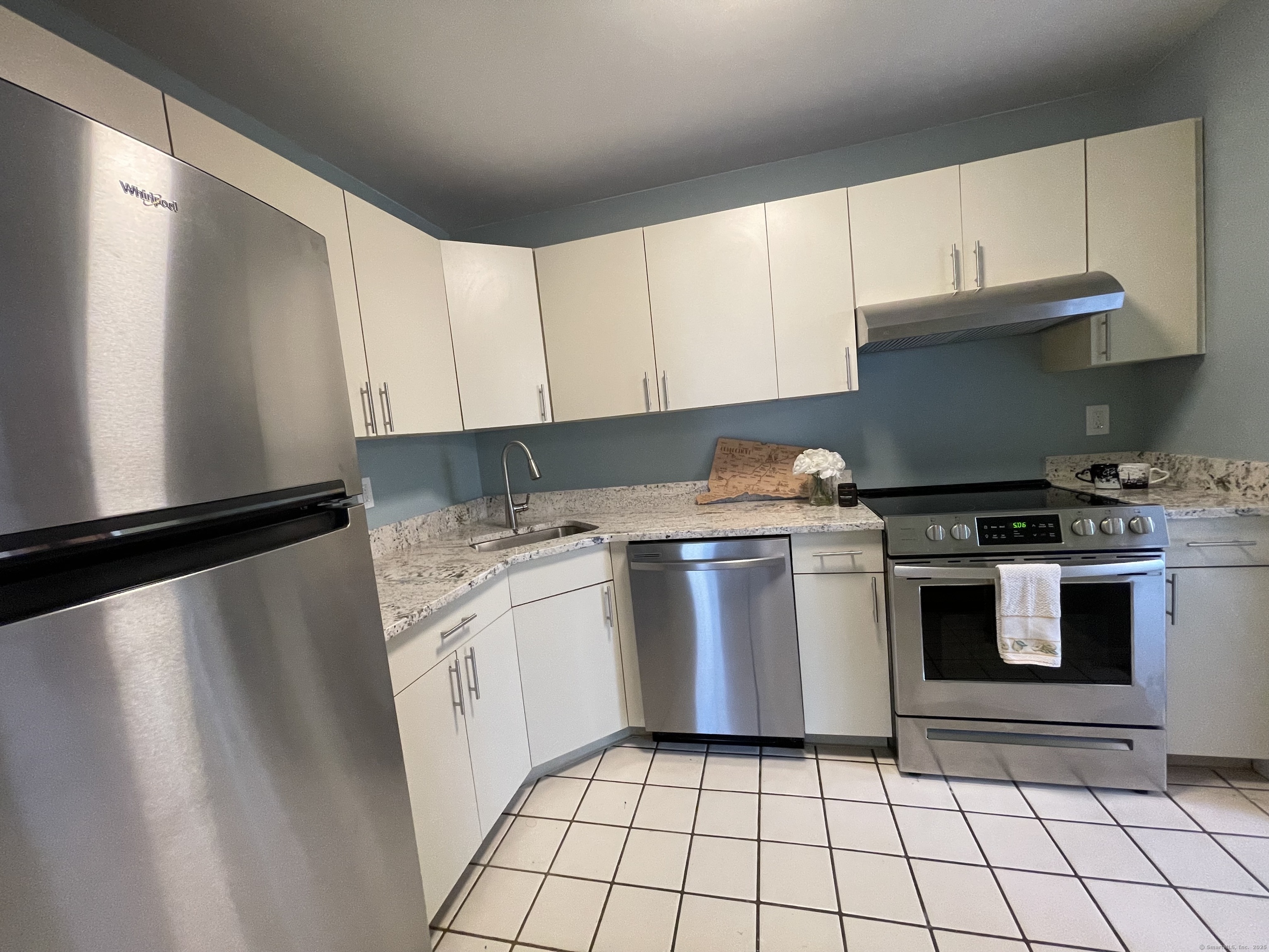 782 Oronoke Road #APT 33, Waterbury, Connecticut image 35