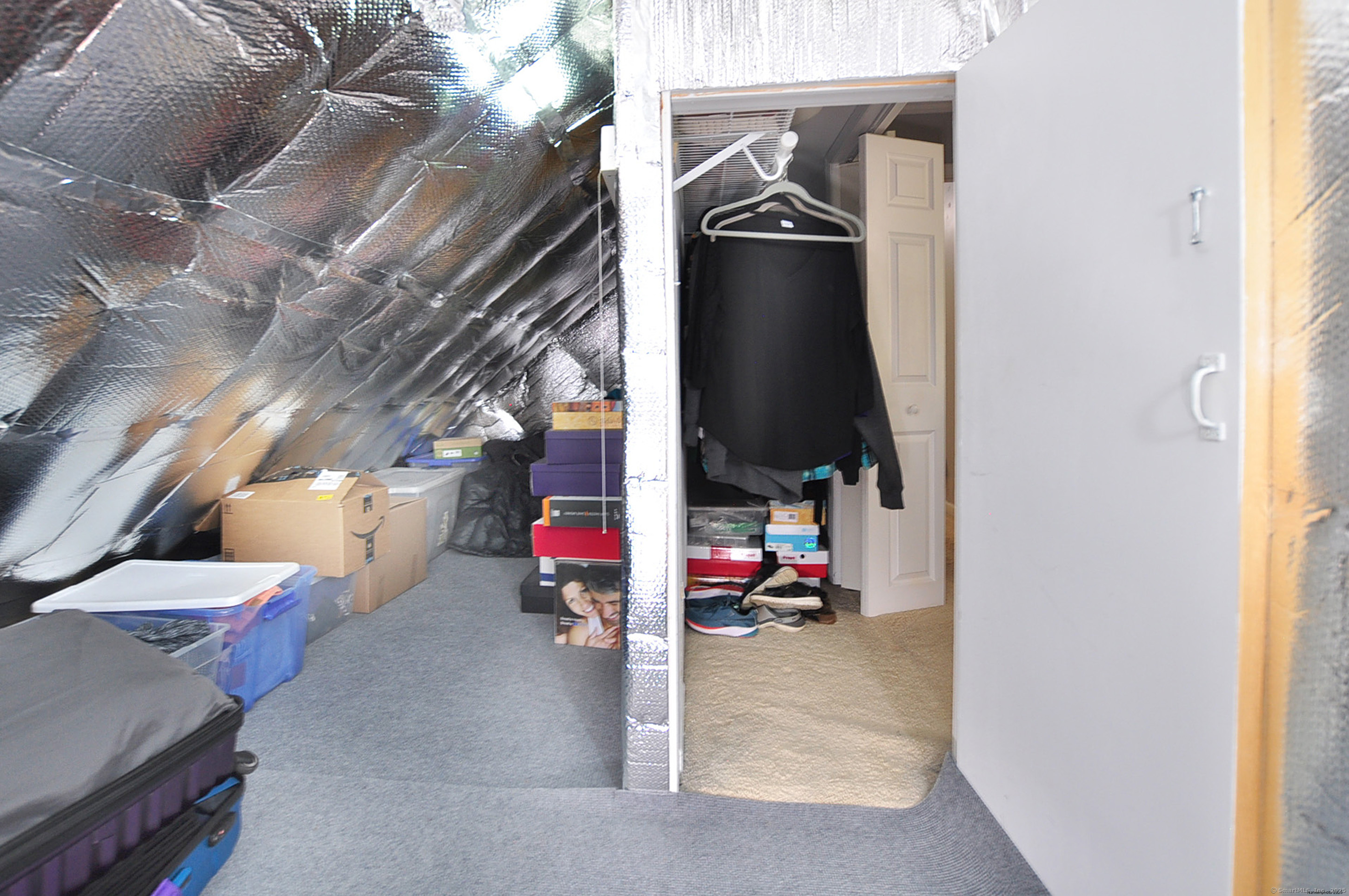 Canton, Connecticut 06019, United States, 2 Bedrooms Bedrooms, ,2 BathroomsBathrooms,Residential,Pending,188903