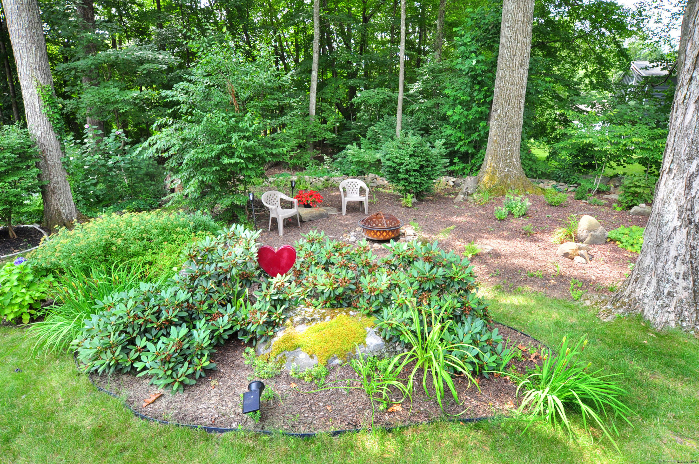 Canton, Connecticut 06019, United States, 2 Bedrooms Bedrooms, ,2 BathroomsBathrooms,Residential,Pending,188903