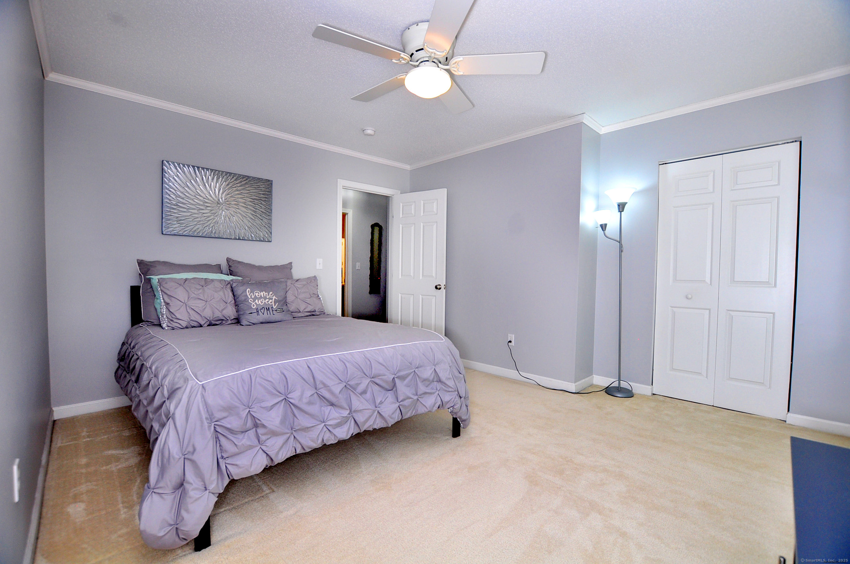 Canton, Connecticut 06019, United States, 2 Bedrooms Bedrooms, ,2 BathroomsBathrooms,Residential,Pending,188903