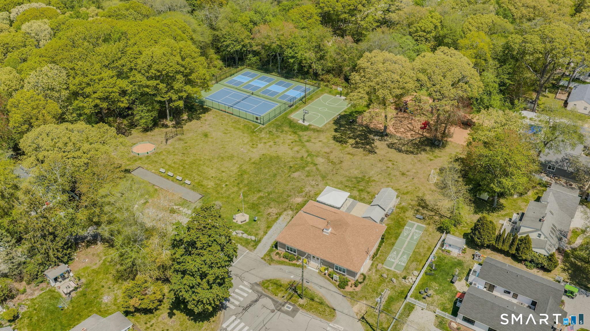 64 Nehantic Drive