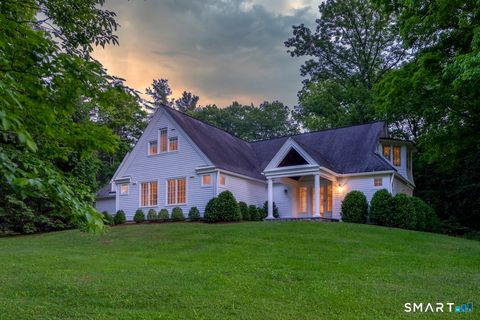 Homes For Sale - 19 Hemlock Lane<br/> Litchfield County, Salisbury, CT 06068