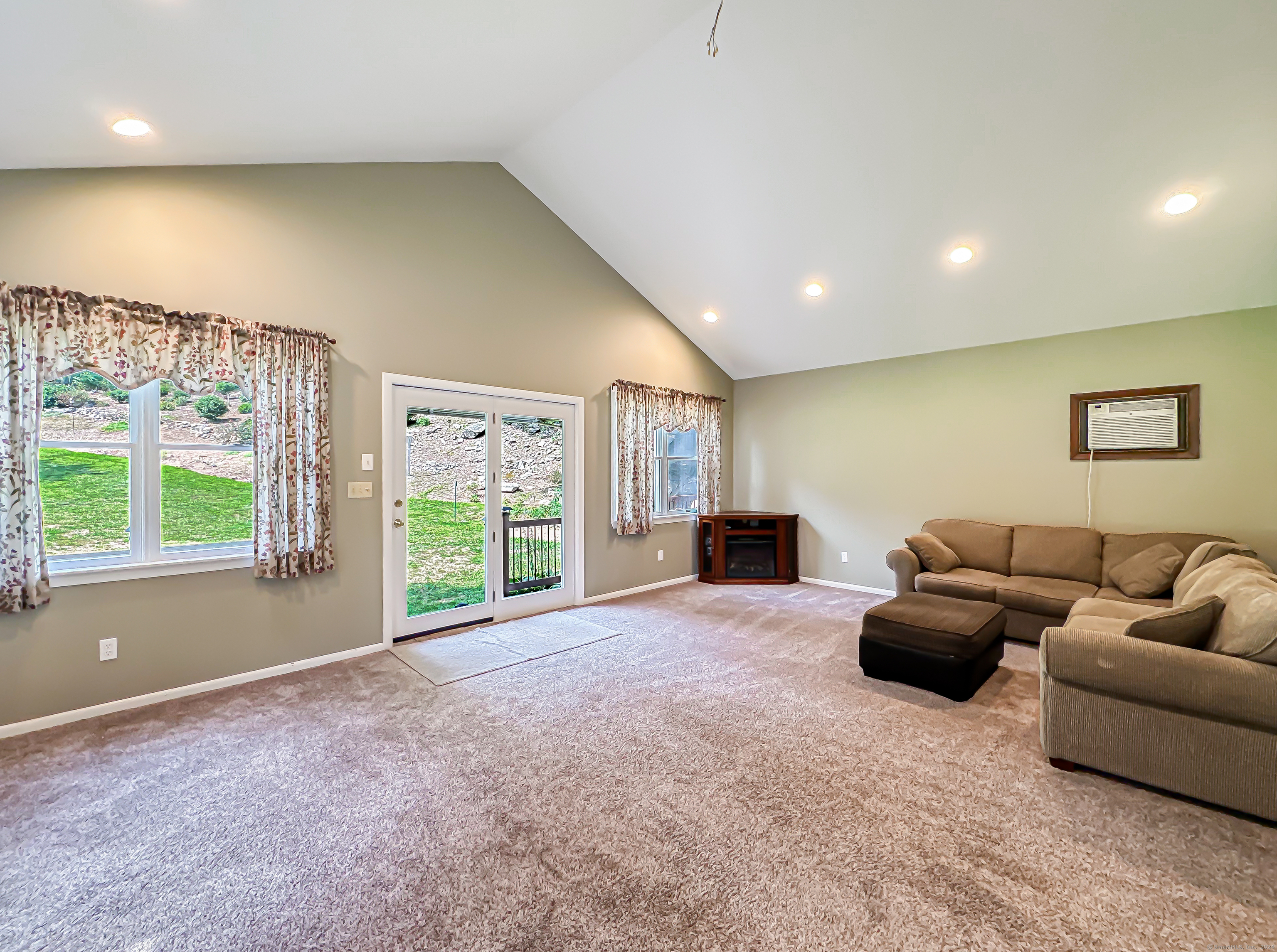 112 Cook Road, Prospect, Connecticut image 3