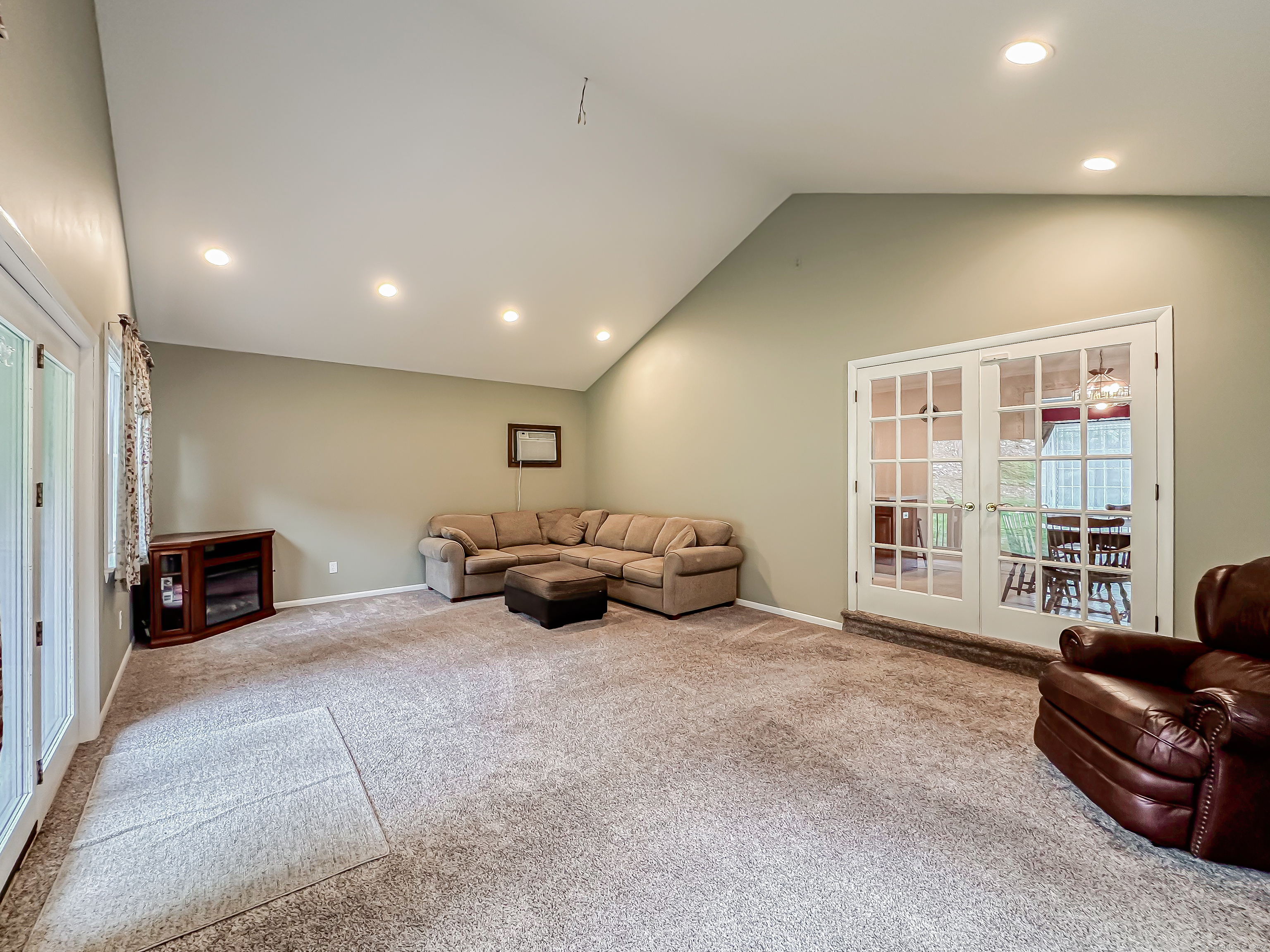 112 Cook Road, Prospect, Connecticut image 5