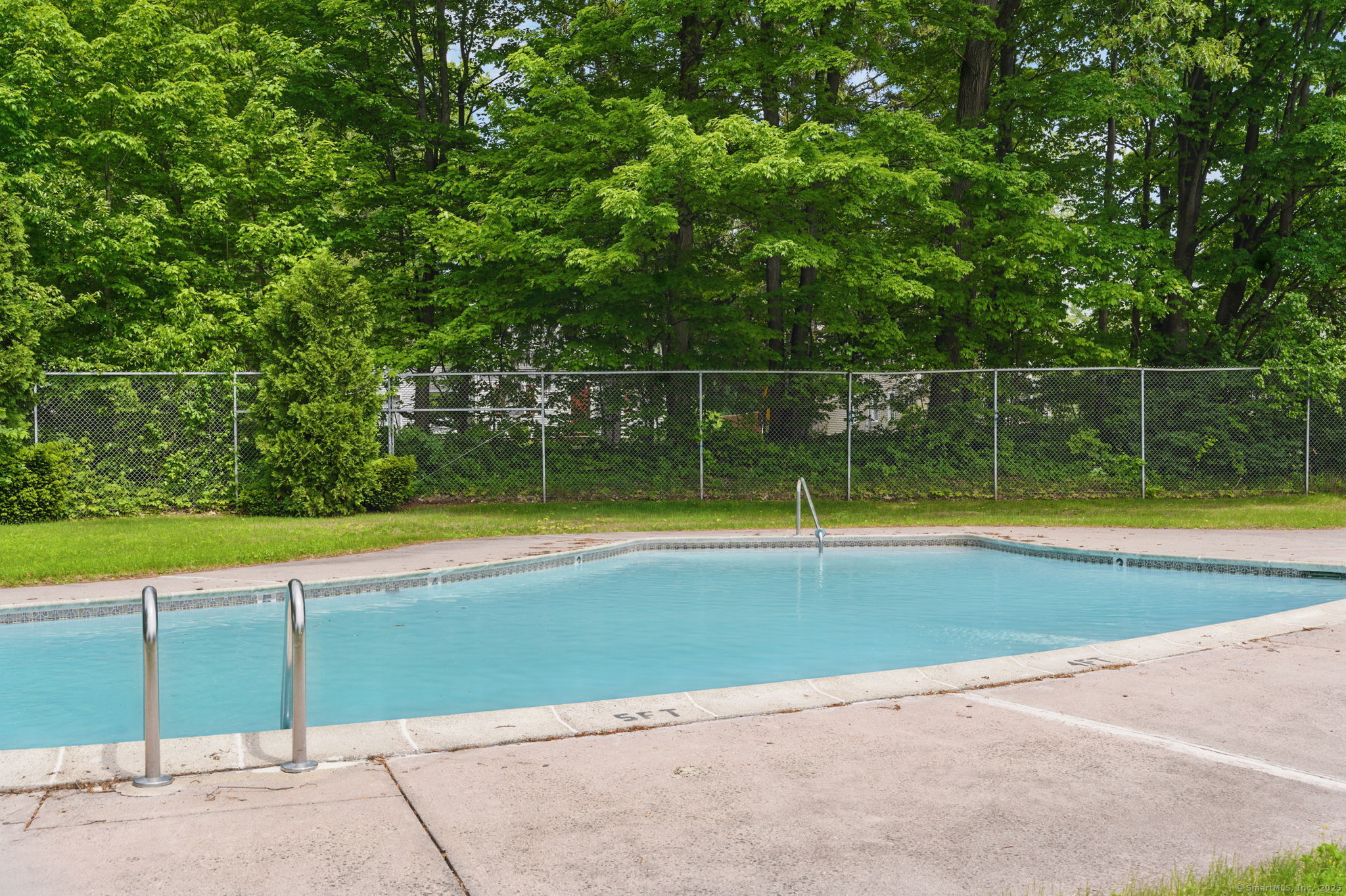 404 Cedar Hollow Drive #404, Rocky Hill, Connecticut image 32