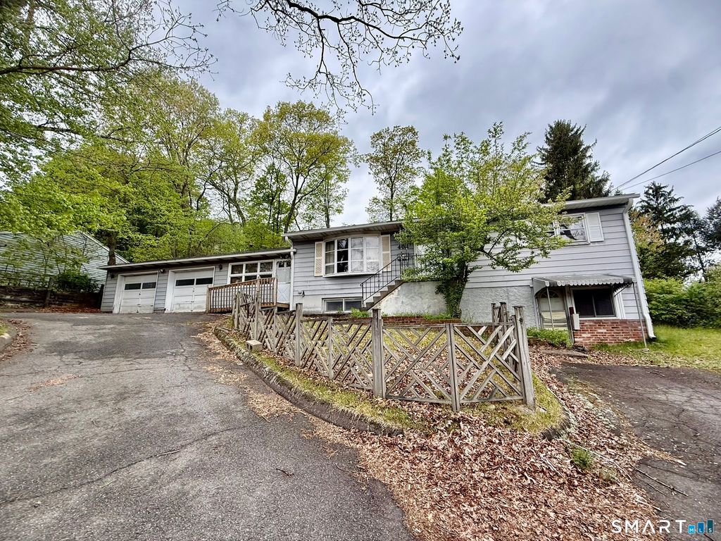 Photo of 403 Woodtick Road, Waterbury, CT 06705 (MLS # 24167497)