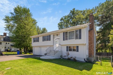 Homes For Sale - 11 Goodrich Drive<br/> Wethersfield, CT 06109