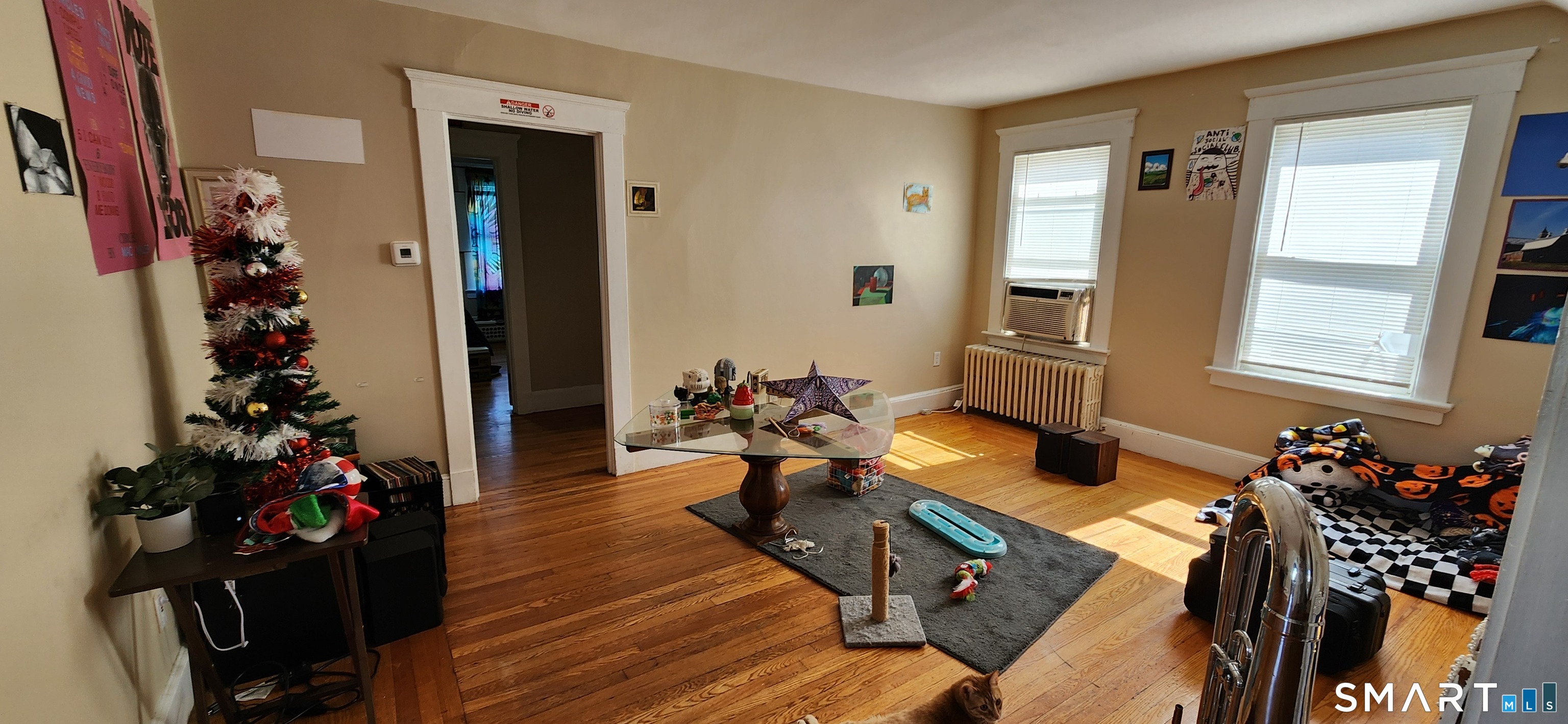 352 Elm Street 3rd fl.