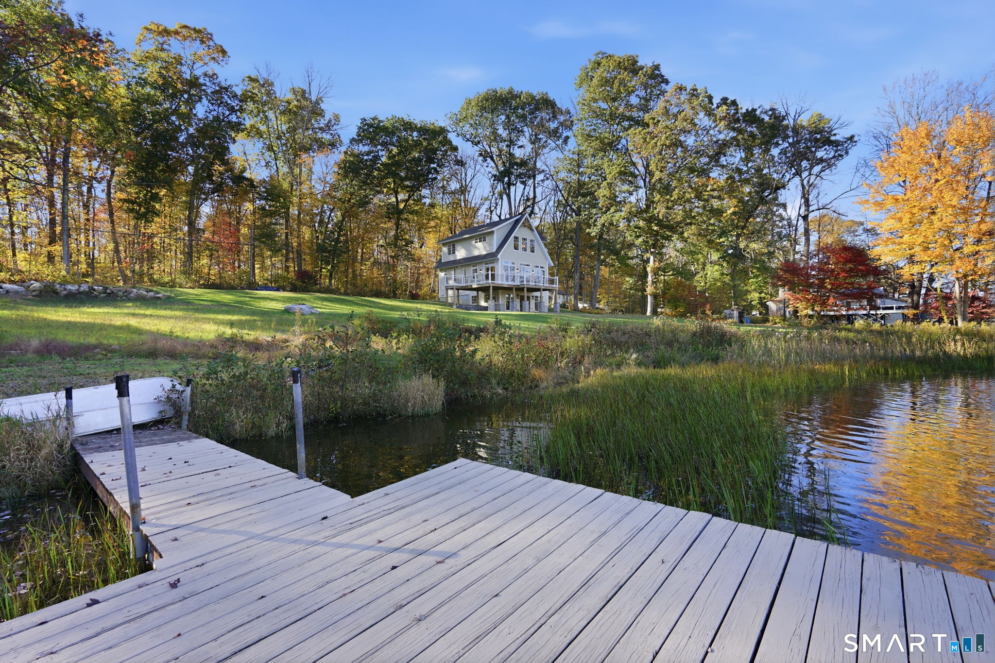 14 Ashford Lake Drive