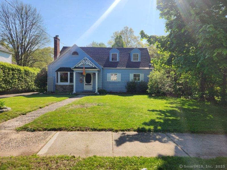 Property for Sale at Main Street, Newington, Connecticut - Bedrooms: 3 
Bathrooms: 3 
Rooms: 7  - $339,000
