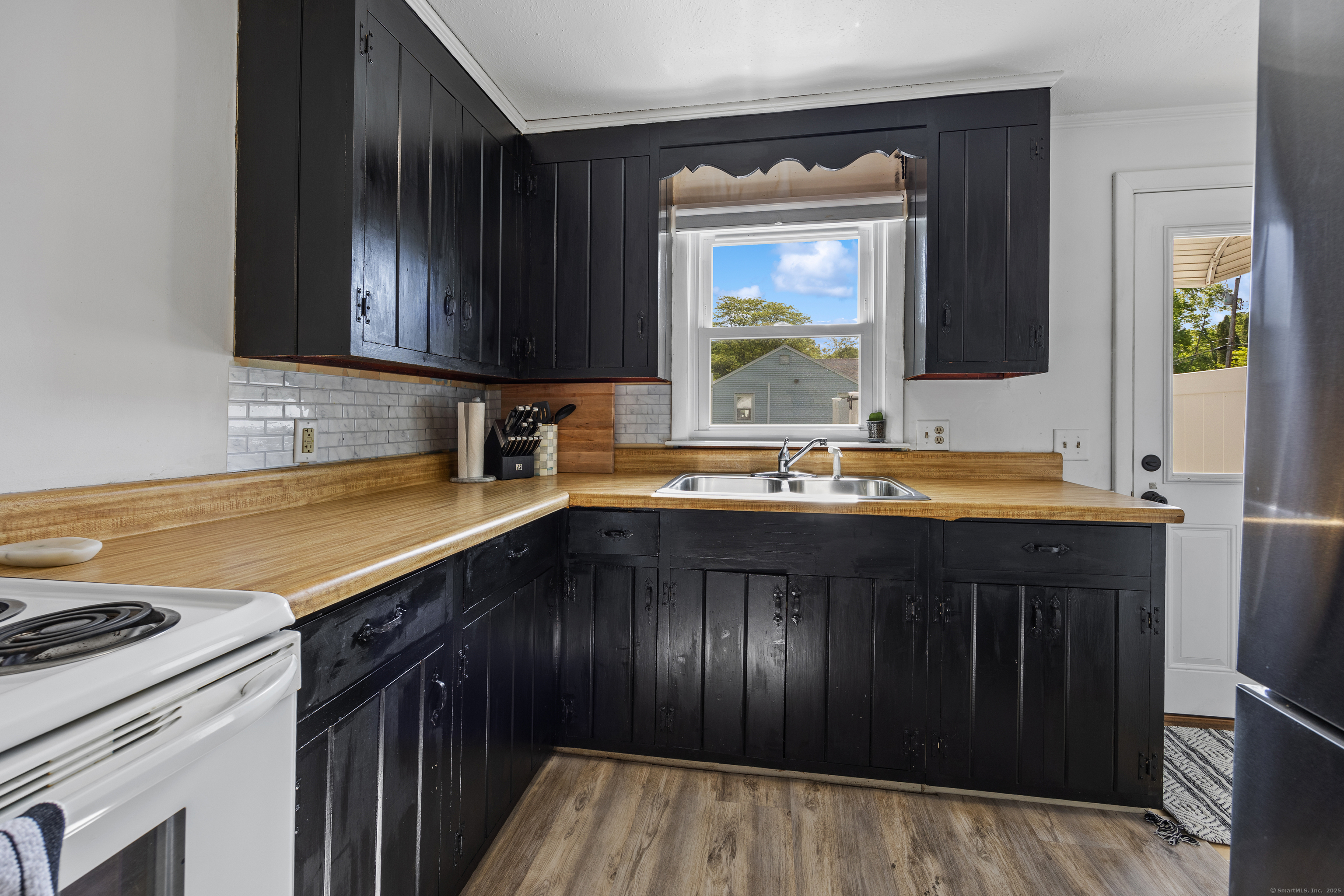 26 Clear Lake Road, North Branford, Connecticut image 10