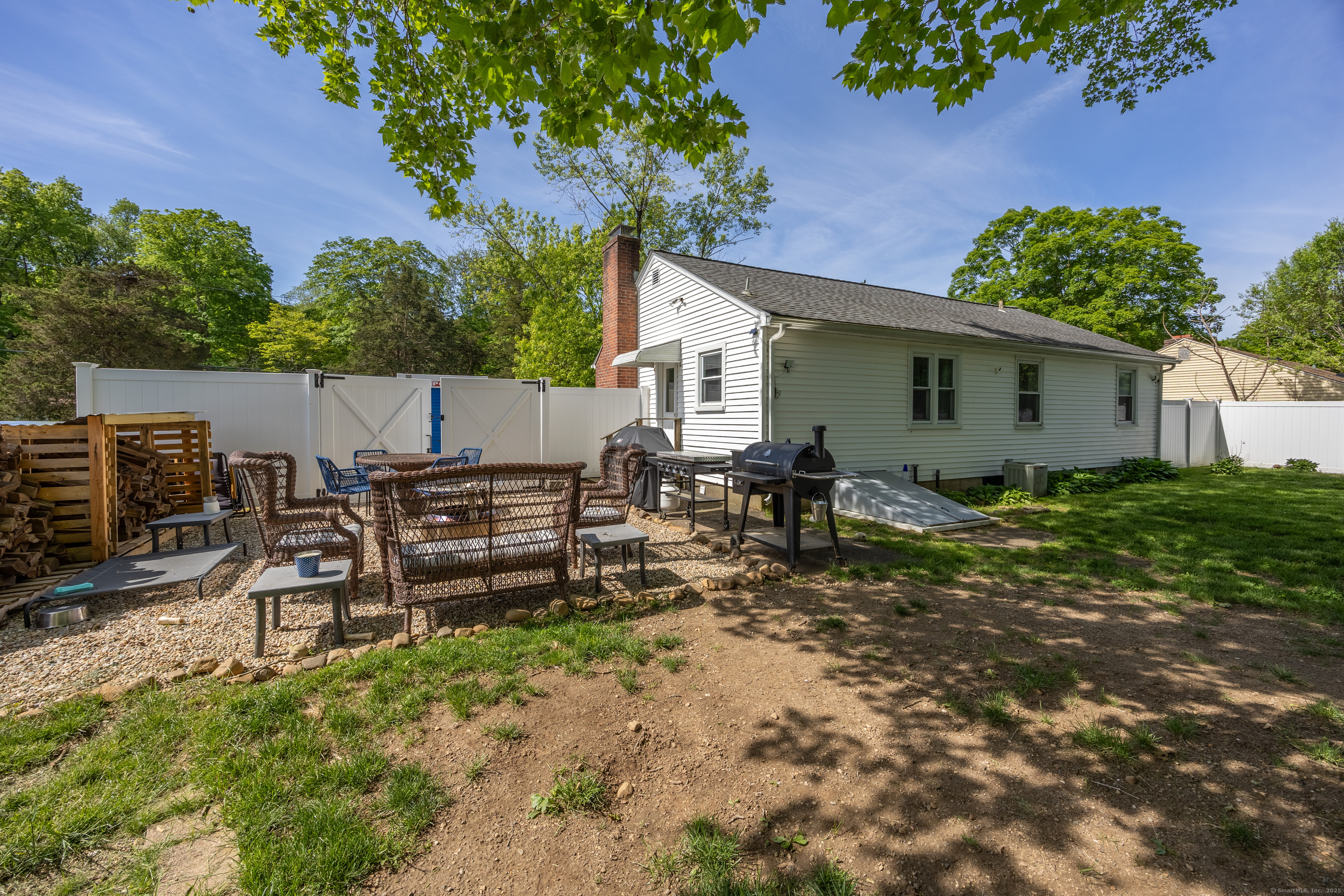 26 Clear Lake Road, North Branford, Connecticut image 24