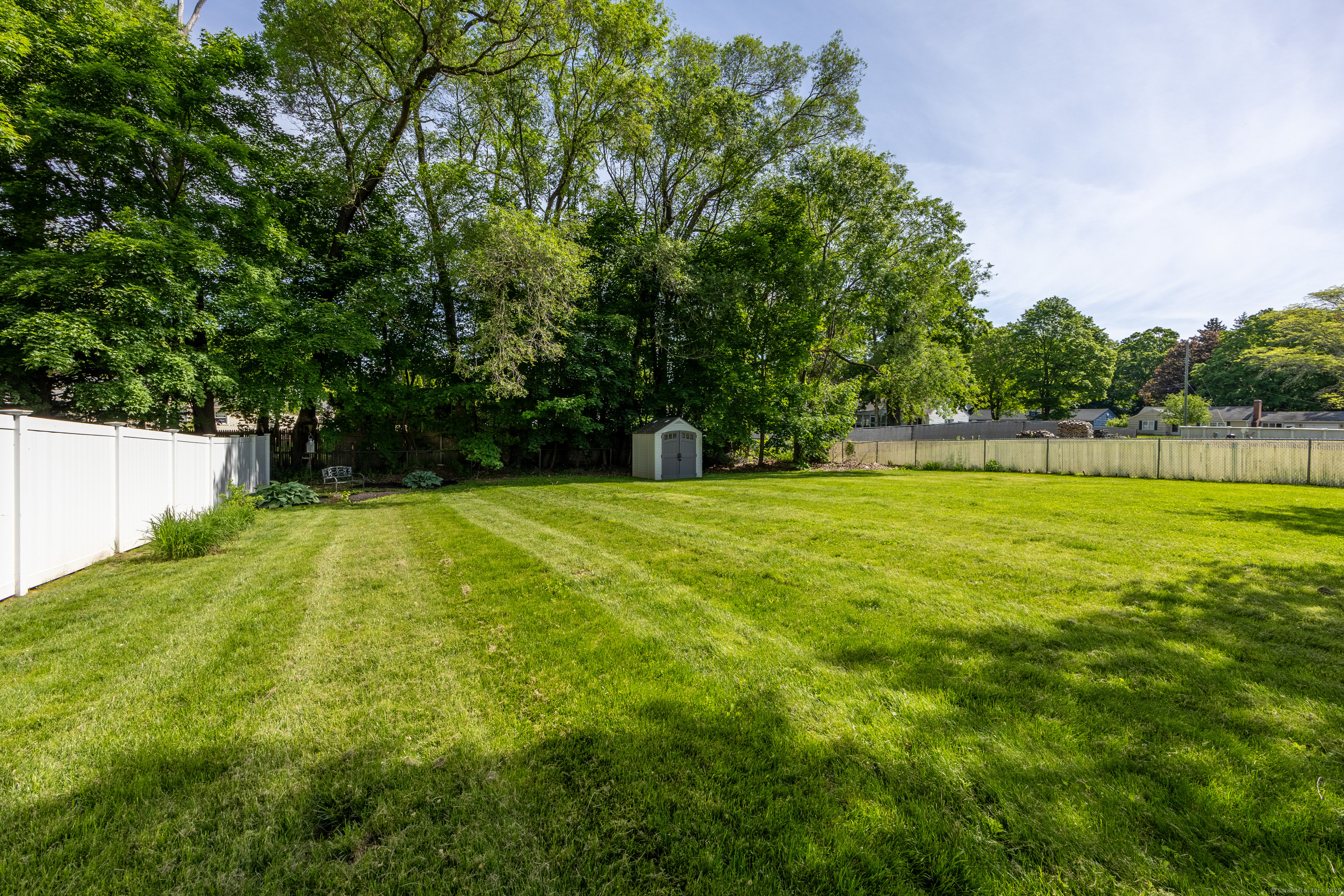 26 Clear Lake Road, North Branford, Connecticut image 28