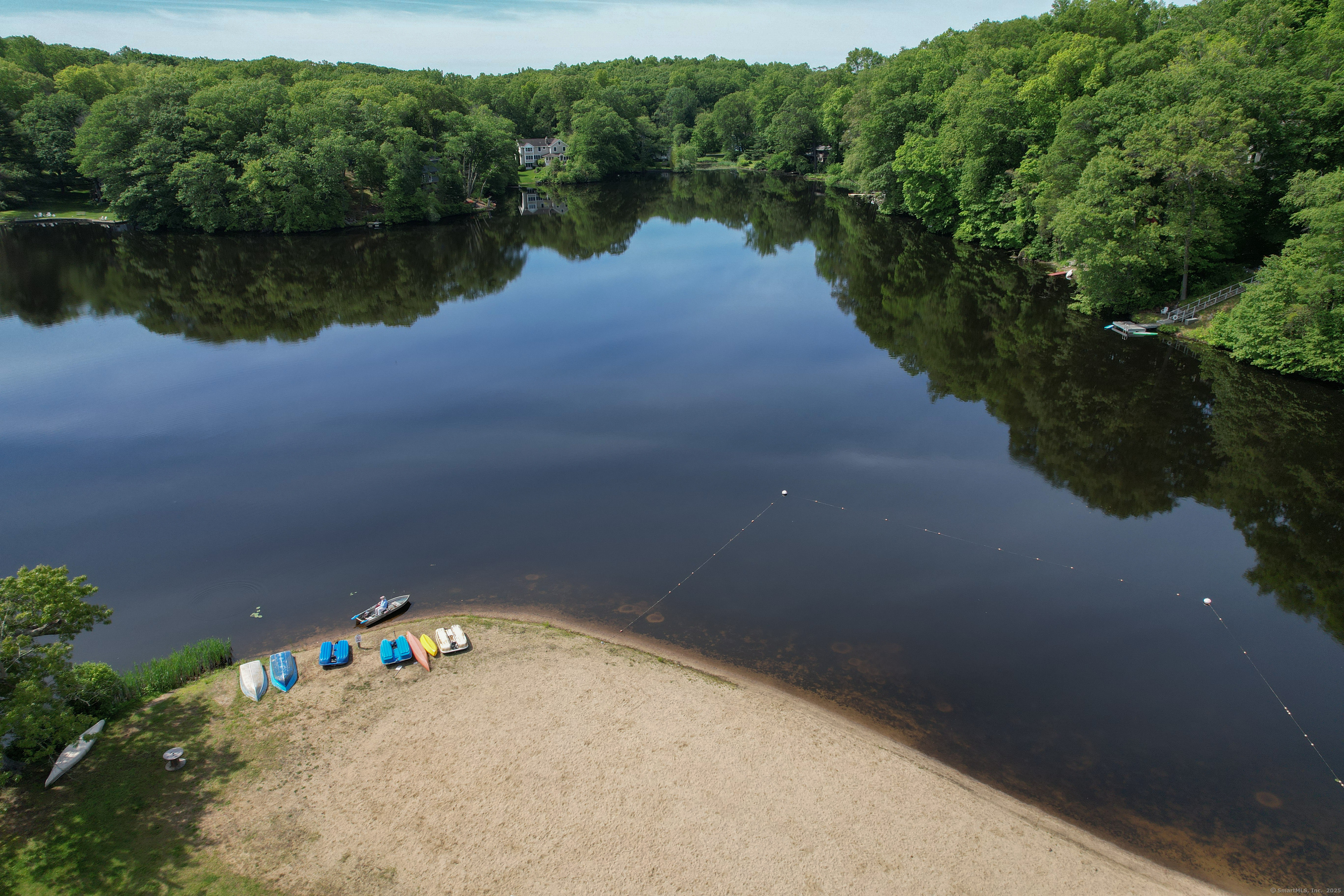 26 Clear Lake Road, North Branford, Connecticut image 37