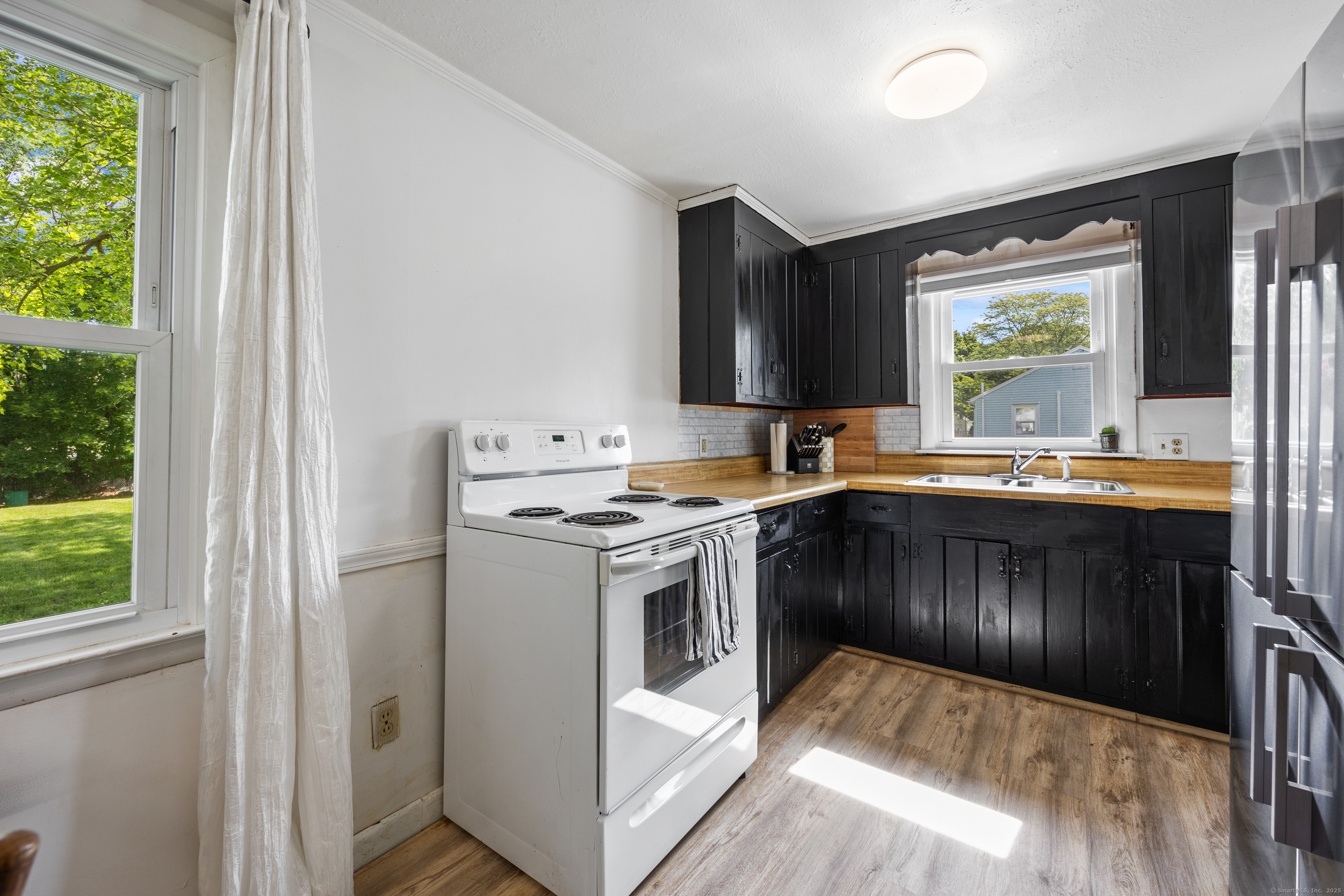 26 Clear Lake Road, North Branford, Connecticut image 9