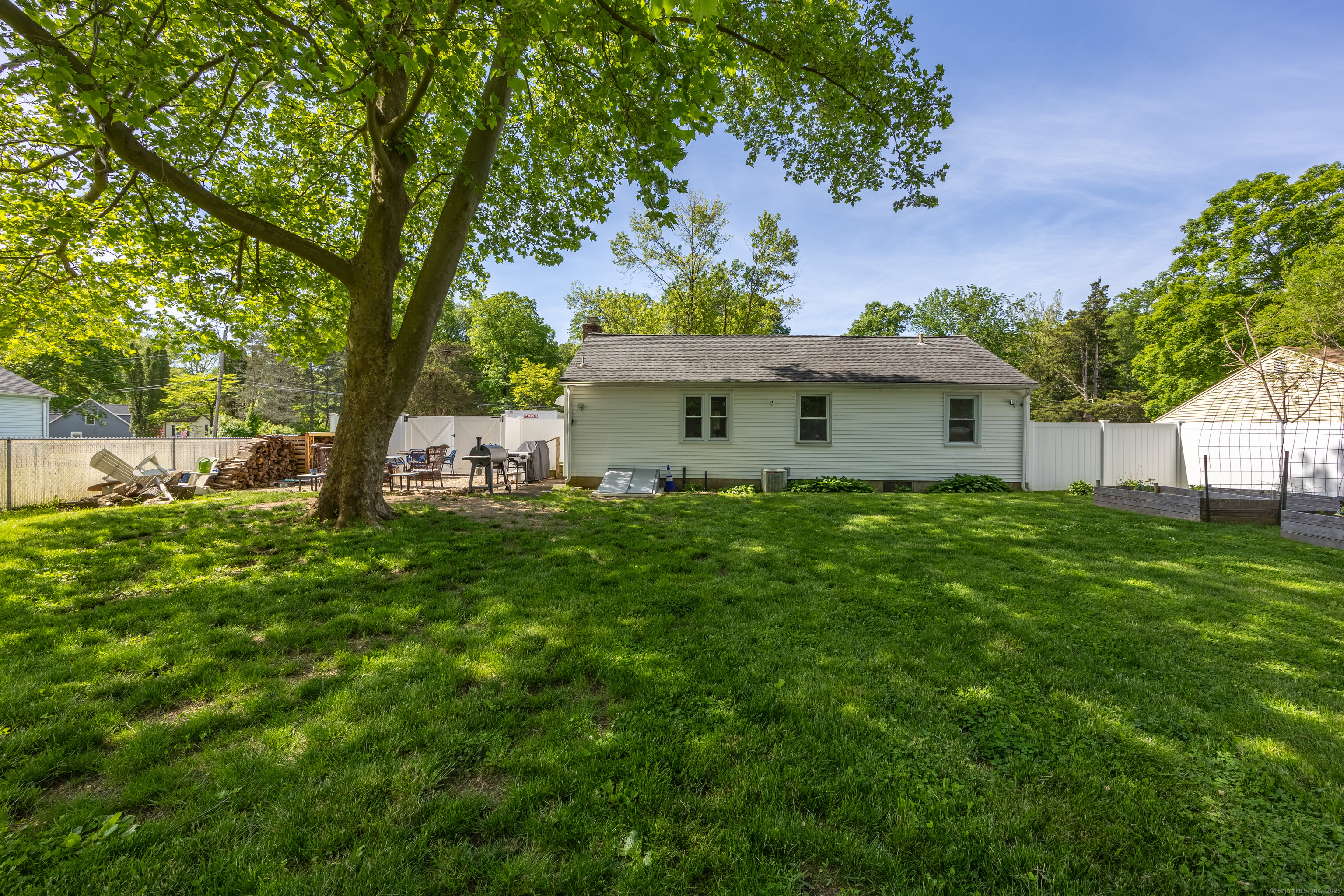 26 Clear Lake Road, North Branford, Connecticut image 26
