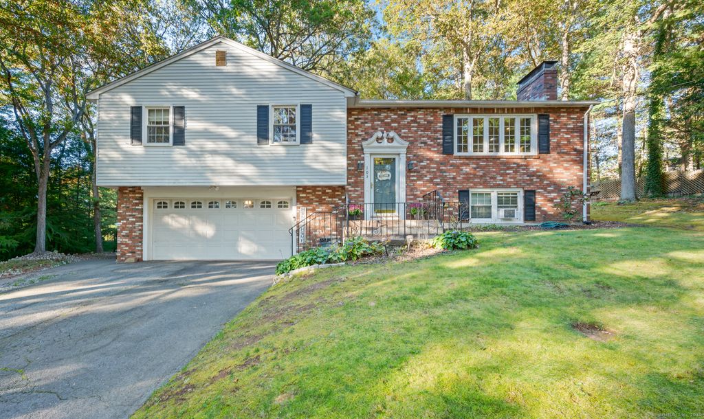 Photo of 103 Forest Lane, Glastonbury, CT 06033 (MLS # 24132760)