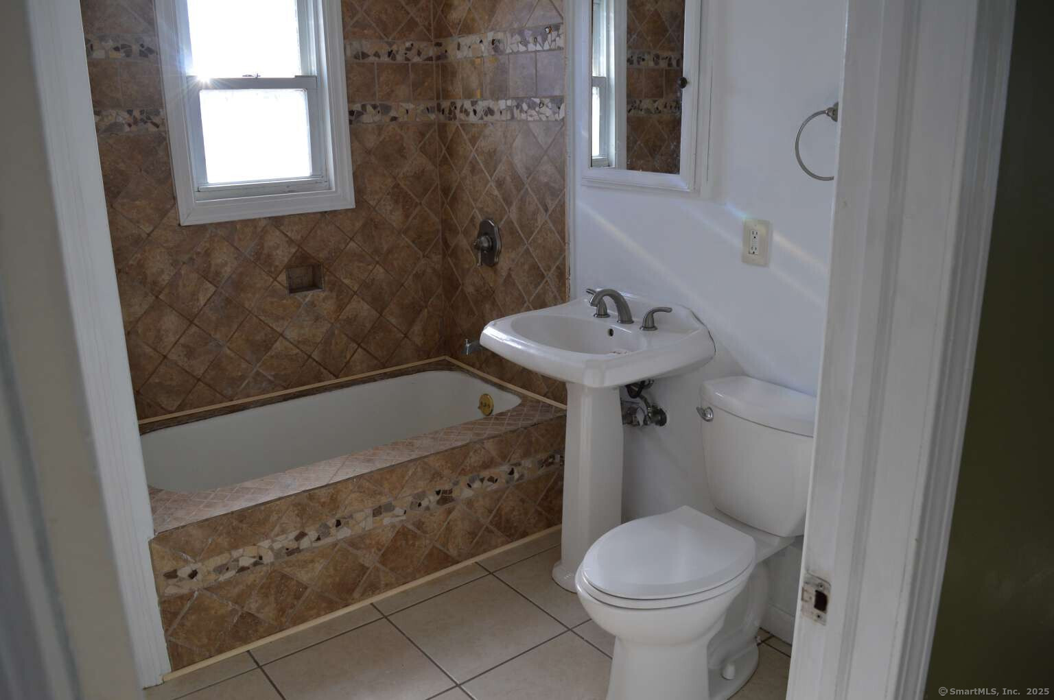 336 Anna Avenue, Waterbury, Connecticut image 10
