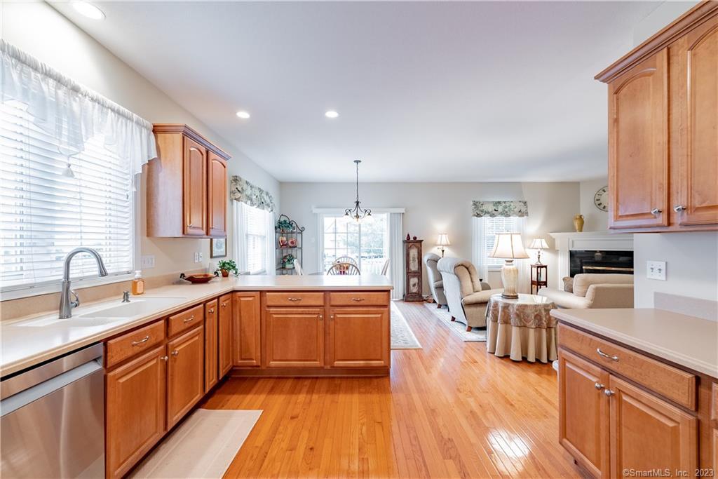 Photo 5 of 28 of 23 Quail Hollow 23 condo